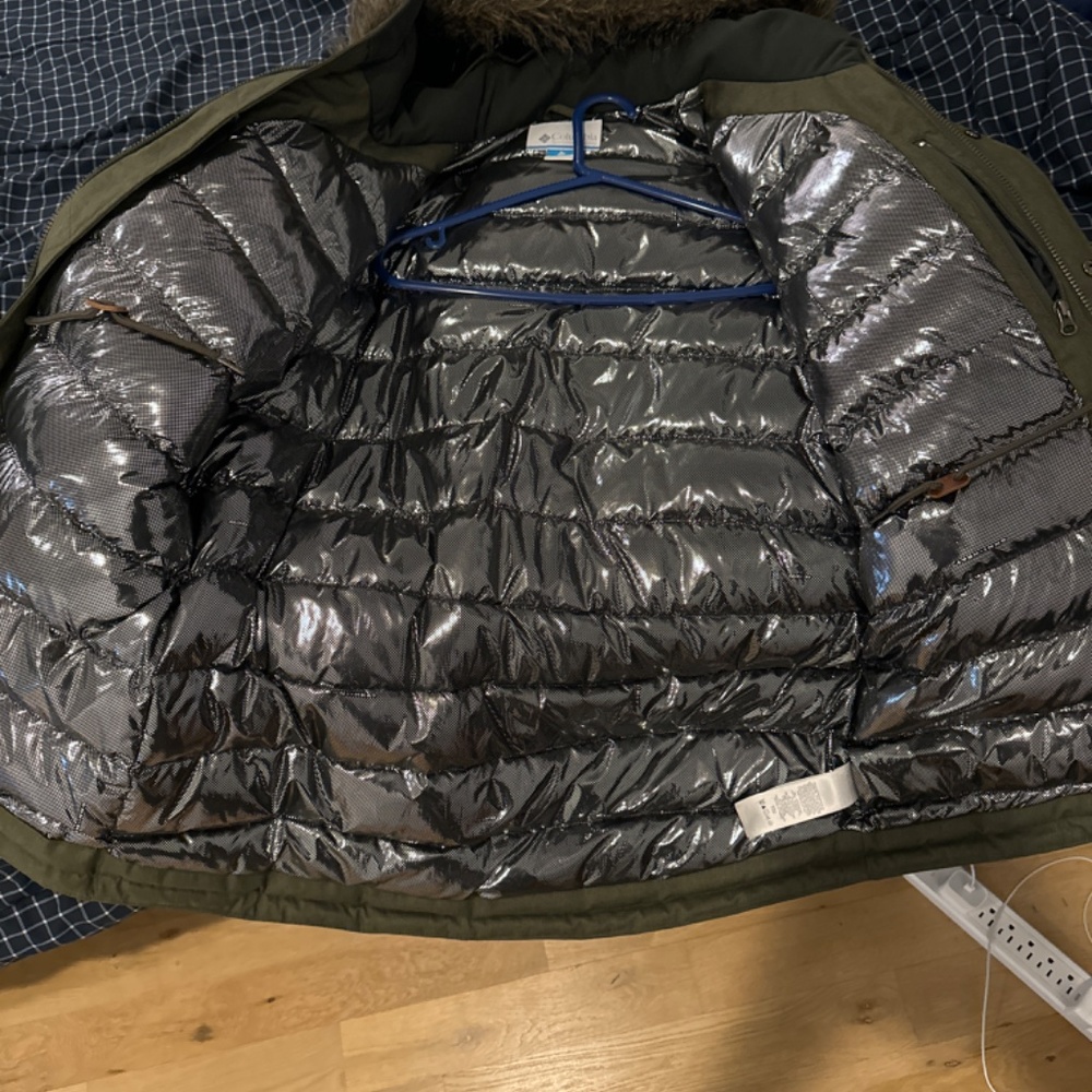 Columbia Winter Jacket - image 5